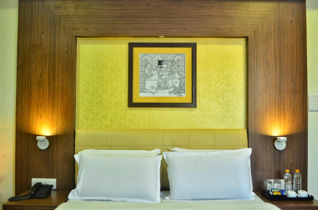 Hotel Arunachala Tiruvannamalai Exterior photo